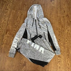 PINK Victoria’s Secret Set